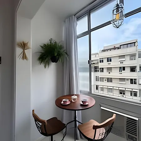 Apartamento Em Copacabana A 100 Metros Da Praia Rio de Janeiro Exterior photo