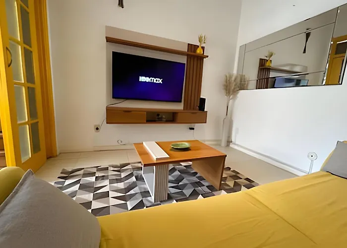 Apartamento Em Copacabana A 100 Metros Da Praia